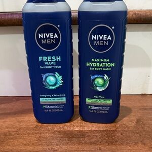 NWT NIVEA Men Fresh Wave and Maximum Hydration Body Wash Set -